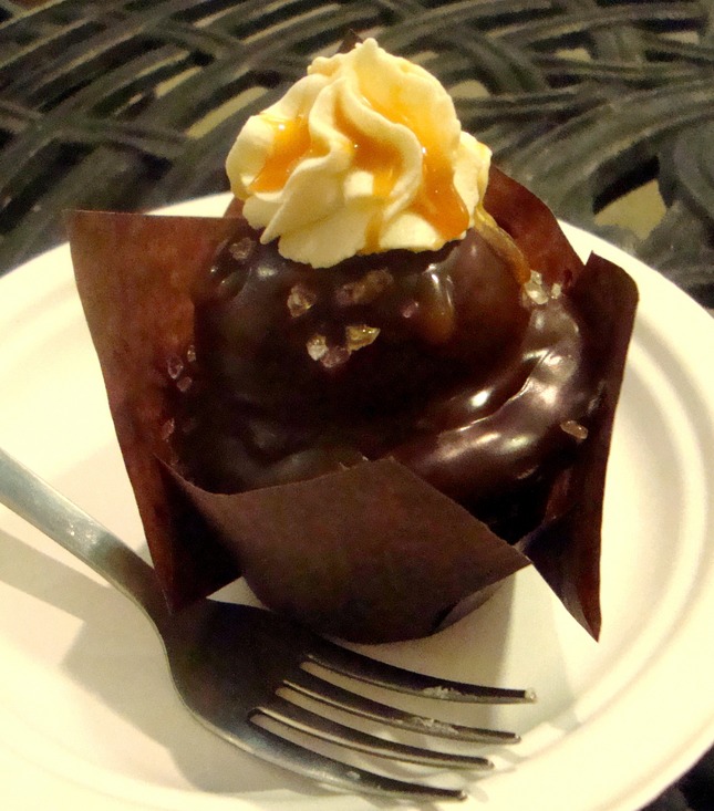 gleesaltedbutterscotchcupcake.jpg